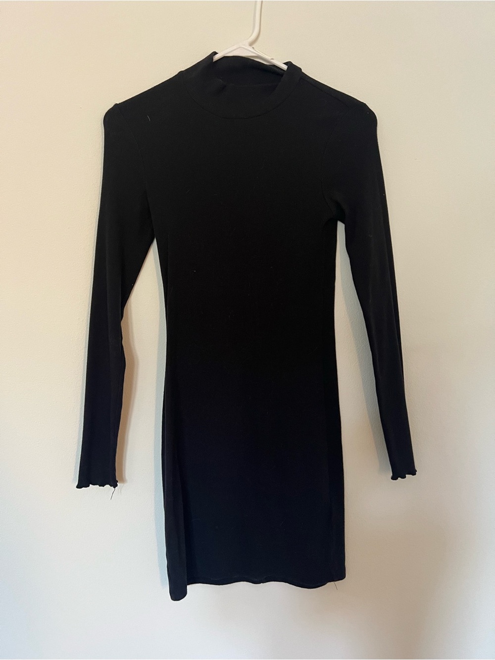 Abercrombie & Fitch Black Long-Sleeve Mock Neck Dress